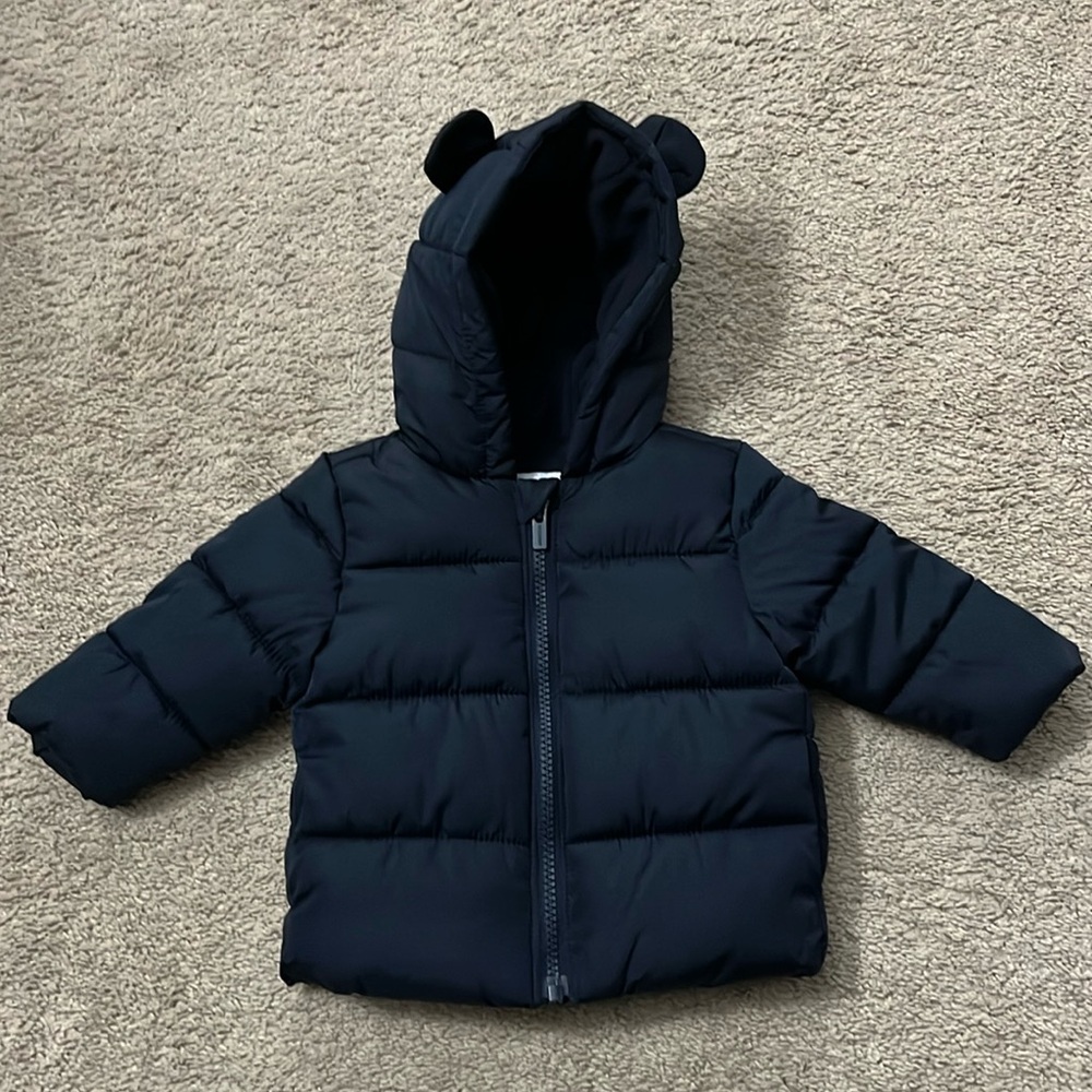 Navy puffer jacket